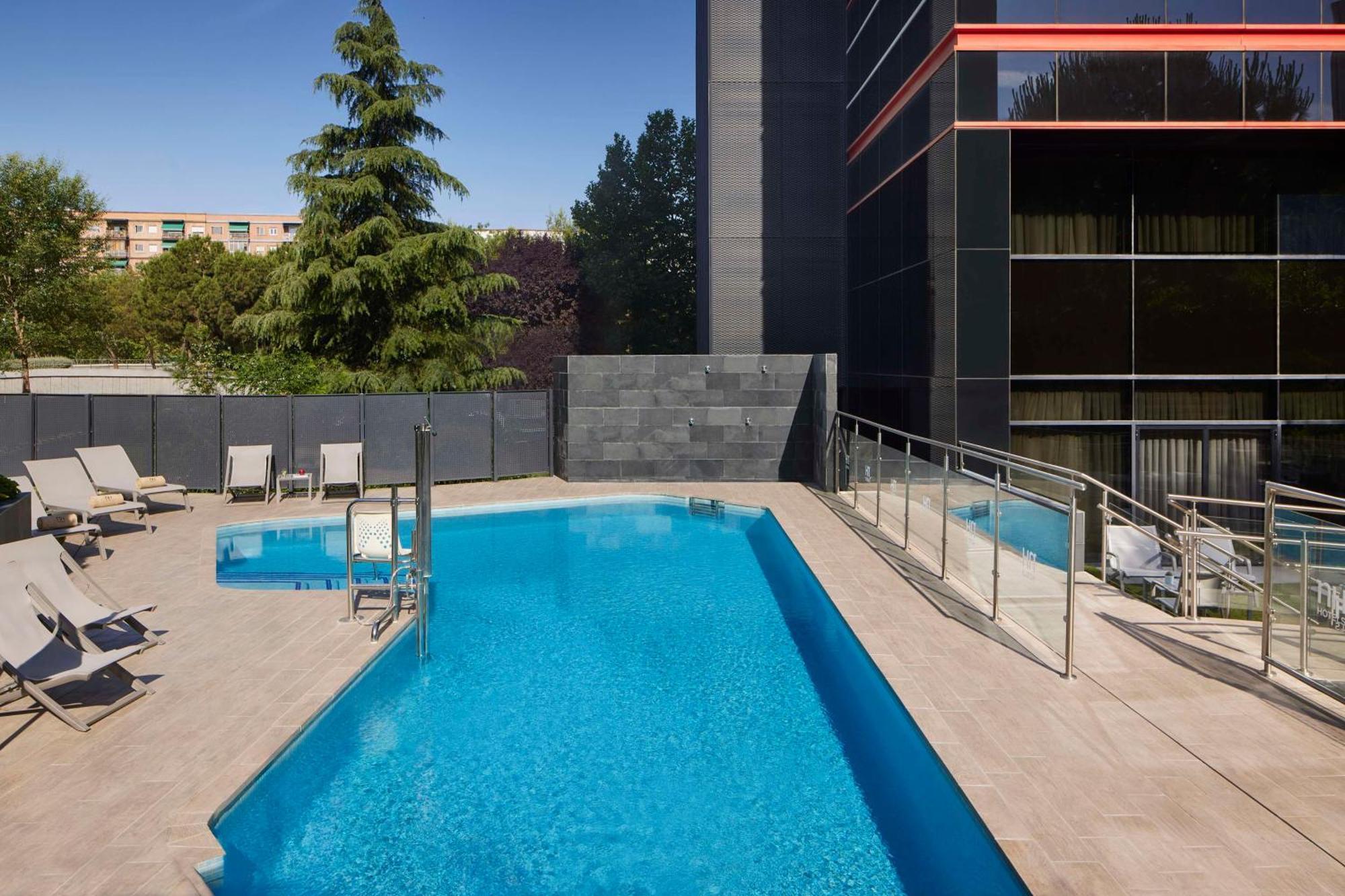Nh Madrid Ribera Del Manzanares Hotel Exterior photo